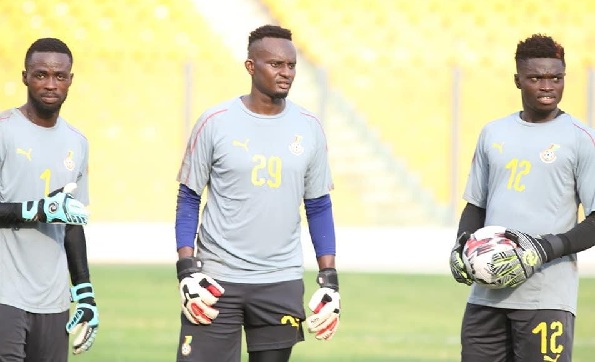 Bawa Lord Martey (middle) and his goalkeeping teammates, Joseph Addo and Eric Ofori Antwi (right) training with the Black Stars team