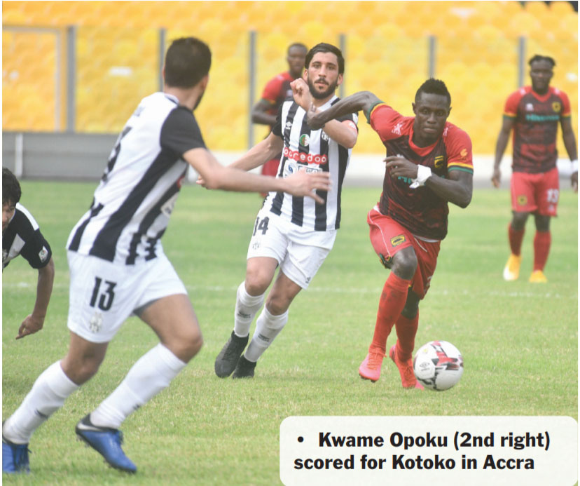 Kwame Opoku (2nd right) scored for Kotoko in Accra