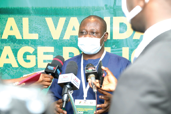 Develop policies to ensure food security — Consultant