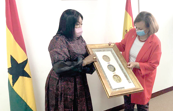 Ms Shirley Ayorkor Botchwey (left) presenting a memento to Ms Cristina Gallach Figureas, the Deputy Foreign Minister of Spain. Picture: EMMANUEL EBO HAWKSON 