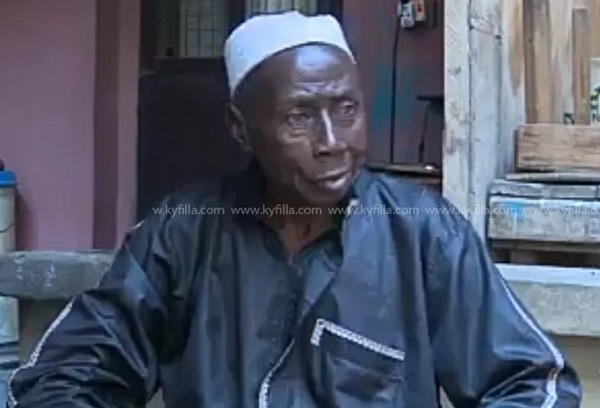  Football legend Gariba goes home