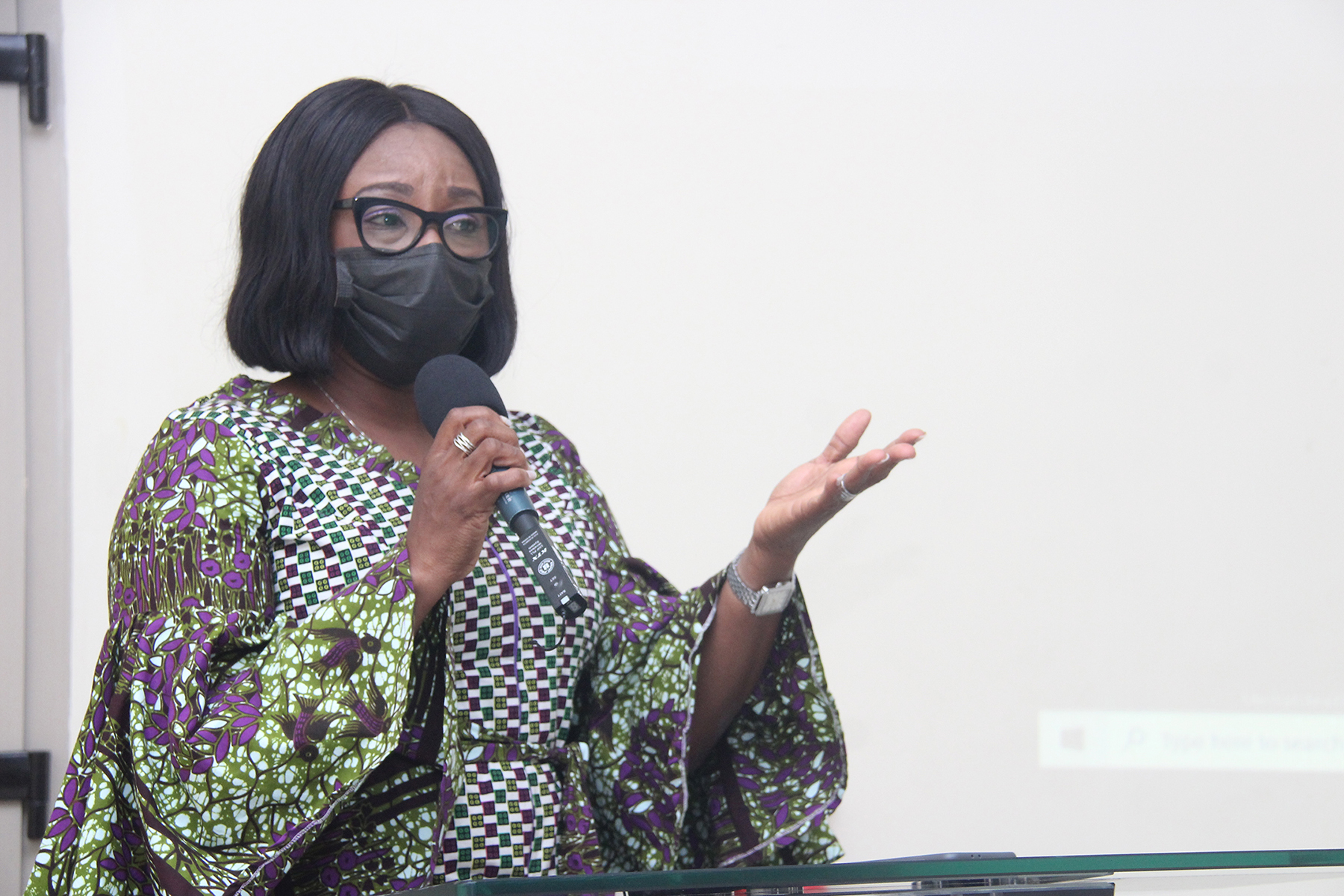 Dr Caroline Amissah, Deputy Chief Executive, Mental Health Authority, making a PowerPoint presentation of their Annual Performance Review. 