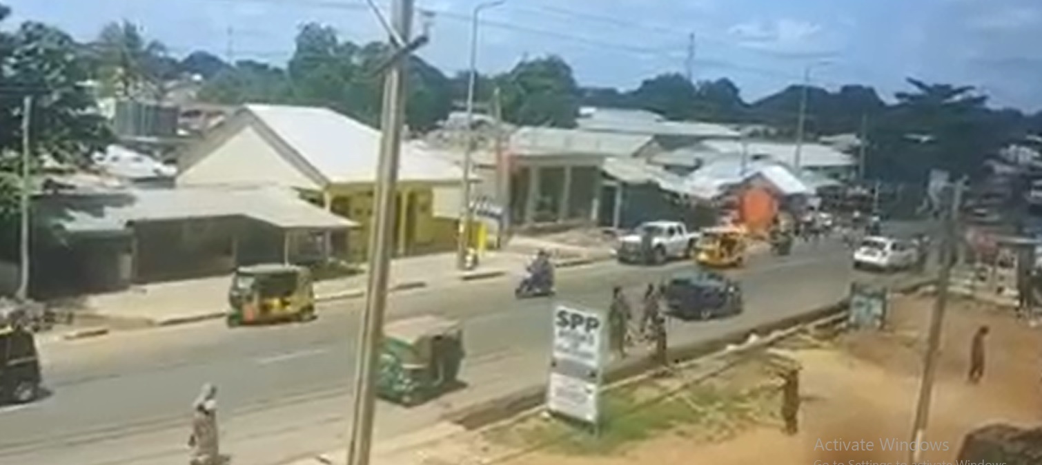 Wa: When soldiers descended on civilians over alleged missing phone (VIDEO)