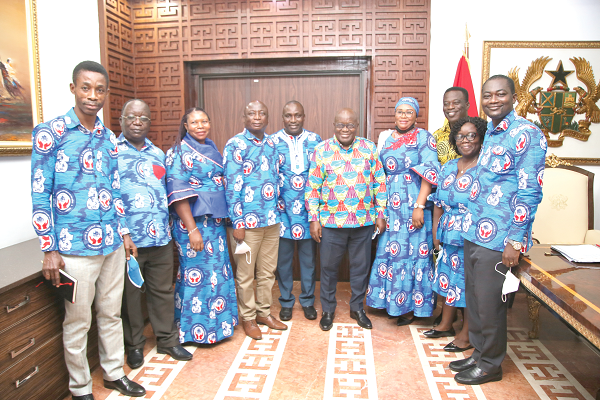 • President Akufo-Addo with Mr Ignatius Baffour Awuah, Minister of Employment and Labour Relations, and the executive of CUA at the Jubilee House.