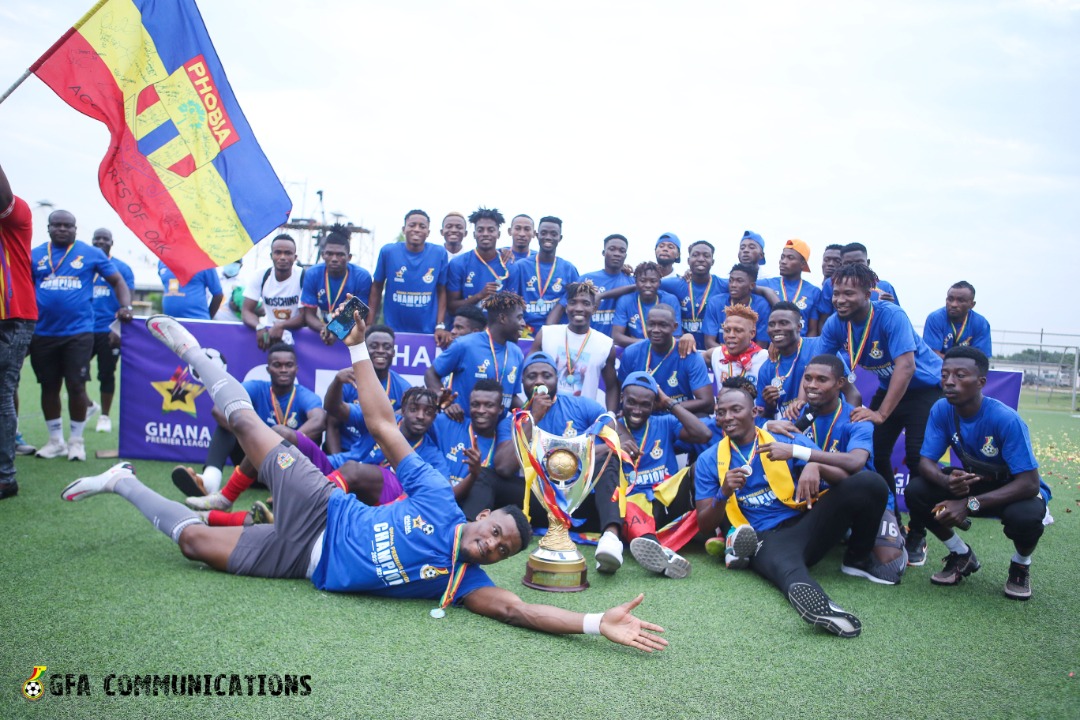 FIFA President hails Hearts for winning league