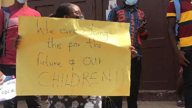 A recent protest by parents of pupils of the Achimota Preparatory School after it was locked up by education authorities