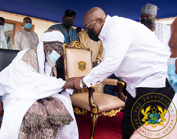 President Nana Akufo-Addo in a handshake with the  National Chief Imam, Sheikh Osman Nuhu Sharabutu