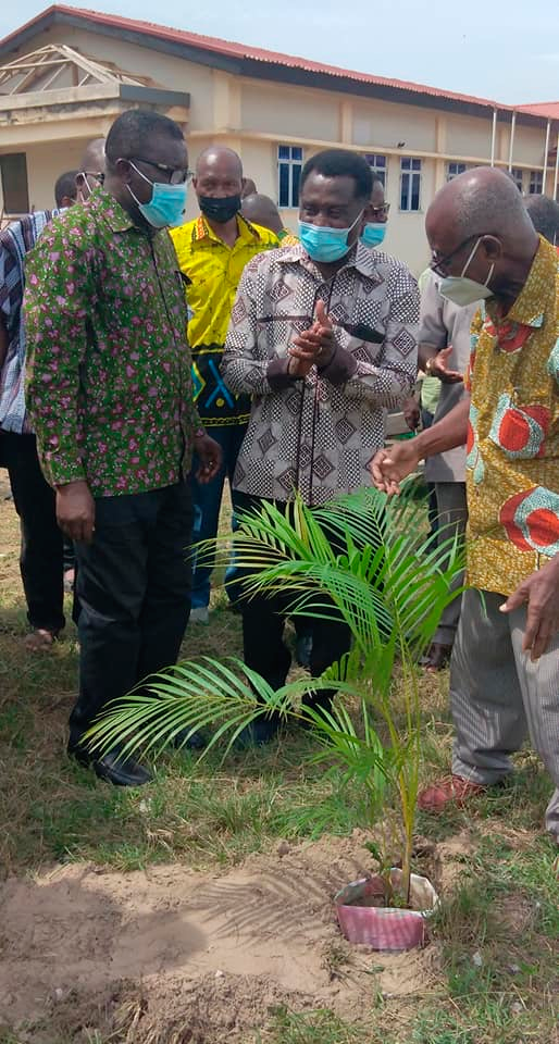 Sir Knight Bro. Veteran Commander Dr Edmund S K Kwaw, Supreme Director (right); Sir Knight Brother Charles L L Cobb (middle), the Supreme Knight; and Sir Kt Bro. Ernest Amoako-Arhen after the symbolic planting of trees at the Marshallan Centre, Sekondi