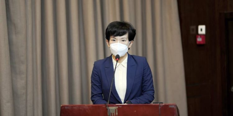 Ms Jenny Zhou