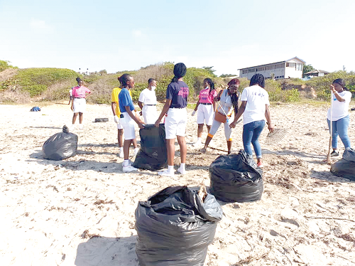 Members of Women in Maritime Africa in the clean-up exercise