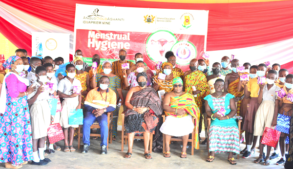 Queenmothers of the Wassa Fiase Traditional Area with ­ staff of the company and some of the students