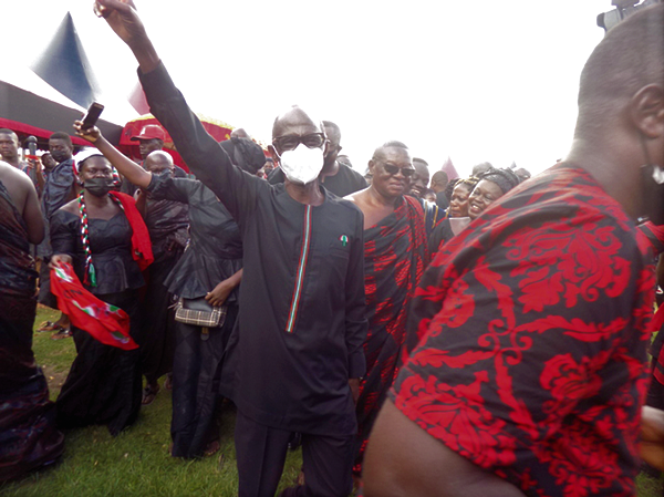  Asiedu Nketiah responding to cheers at the funeral