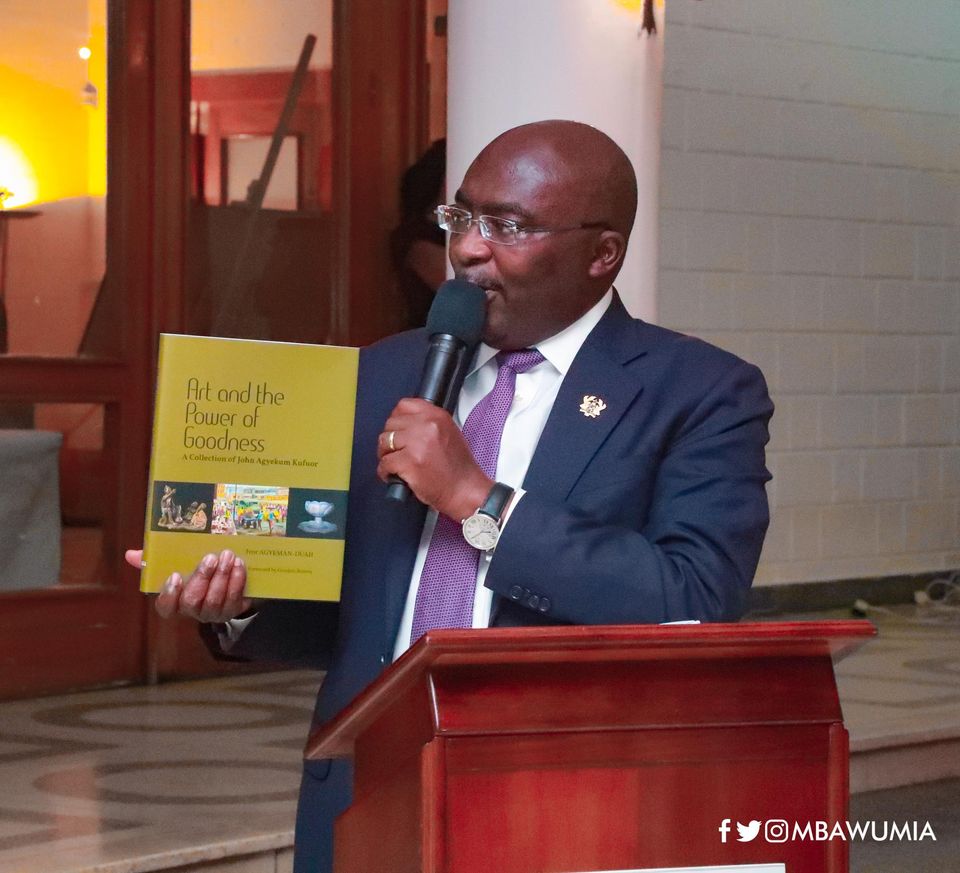 Vice-President Dr Mahamudu Bawumia launching the book on former President John Agyekum Kufuor