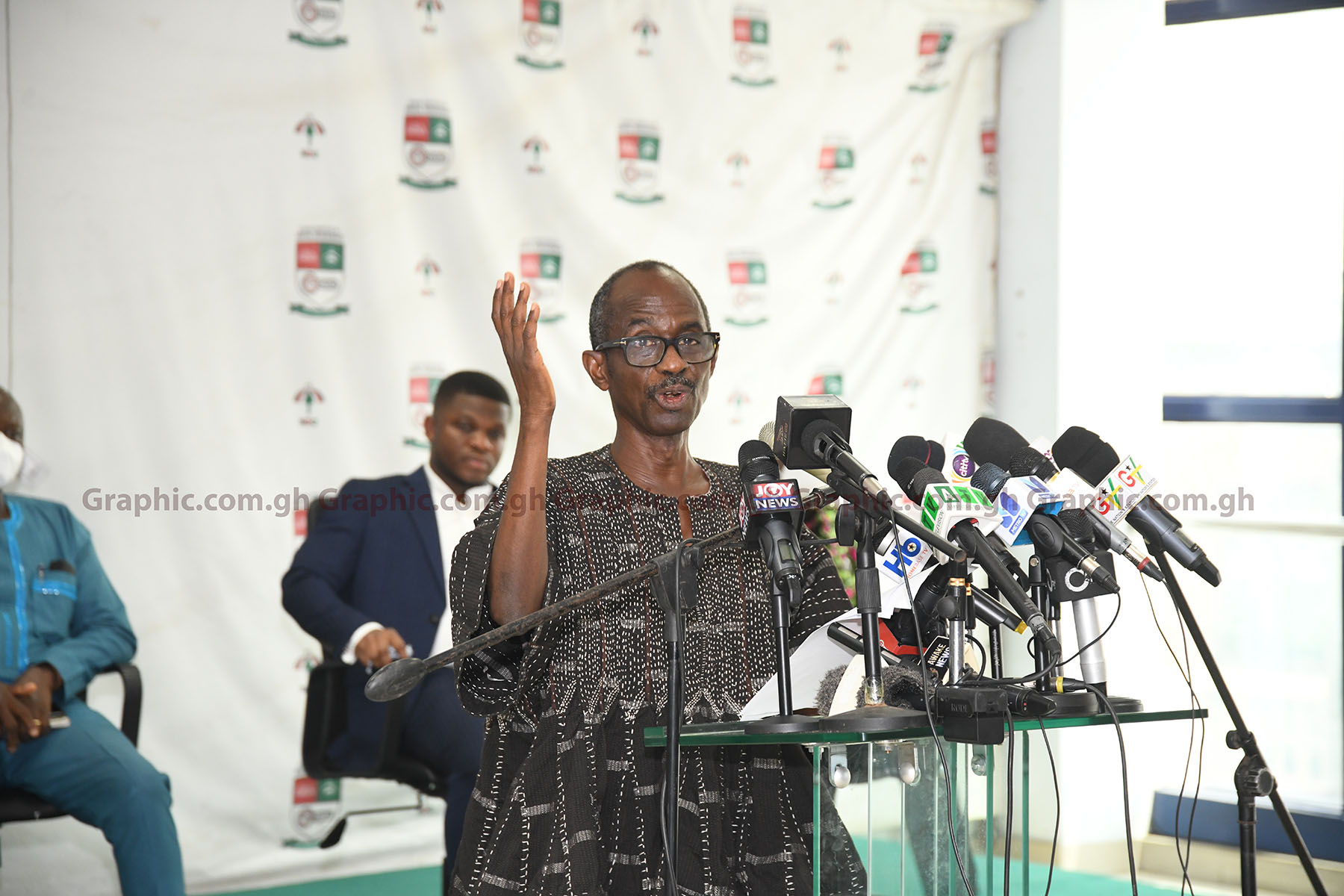 Mr Johnson Asiedu Nketia, General Secretary of the NDC, addressing the media. Picture: EBOW HANSON