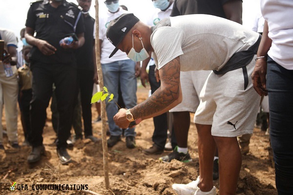 Black Stars players participate in Green Ghana project in Cape coast