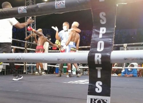 Referee Erasmus Owoo stopped the fight after Sheriff Quaye looked dazed from a round five knockdown