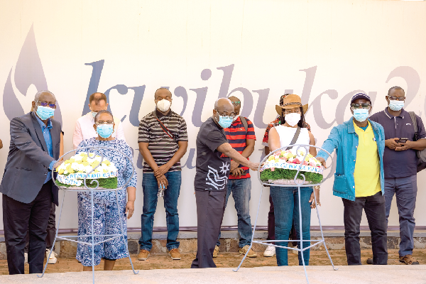 Ghanaian delegation to Rwanda lay wreaths at Genocide Memorial