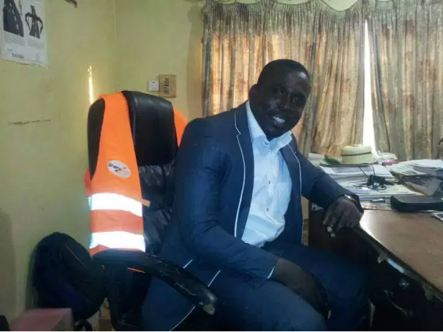 Nana Amanie Ankrah II — Akyem Nkwatenghene, addressing journalists at his palace