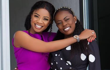 Media personality Nana Aba Anamoah disclosed that her mentee Serwaa Amihere is very emotional
