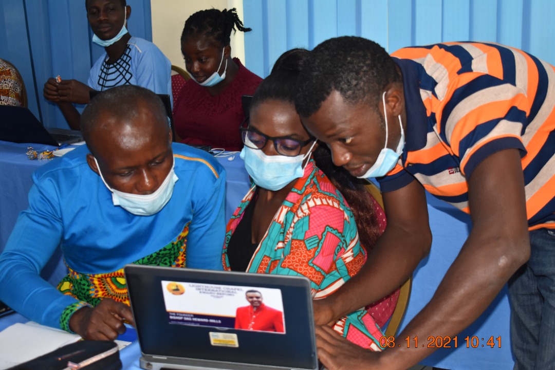 Teachers undergo training in SHS education improvement programme