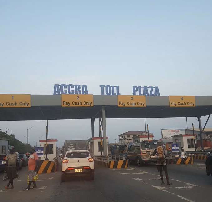 Inactive tollbooths pose safety threats