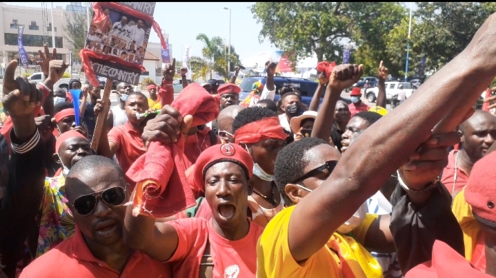Video: Hundreds protest 2022 Budget in Accra