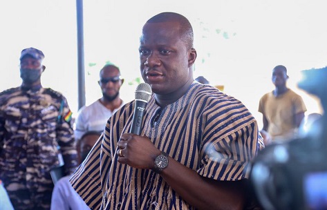 Mr Samuel Abu Jinapor, addressing the officials of Land sector agencies in Tamale