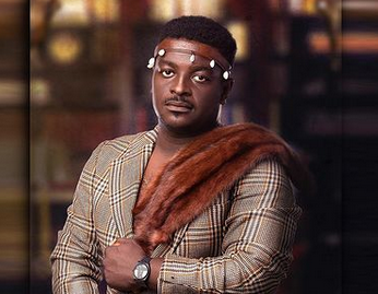 Kumi Guitar bemoans state of Ghanaian music industry, says it is not lucrative anymore