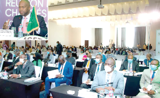 Mr. Wamkele Mene (inset), the Secretary-General of the AfCFTA Secretariat, addressing the meeting