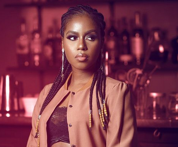 Afrobeats artiste MzVee says she has been able to stay scandal free because she ignores troublemakers