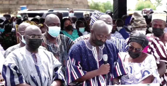 Mr. Yakubu Bawumia, brother of Vice-President Dr Mahamudu Bawumia (left), reading the family’s tribute to Hajia Mariama BawumiaMr. Yakubu Bawumia, brother of Vice-President Dr Mahamudu Bawumia (left), reading the family’s tribute to Hajia Mariama Bawumia