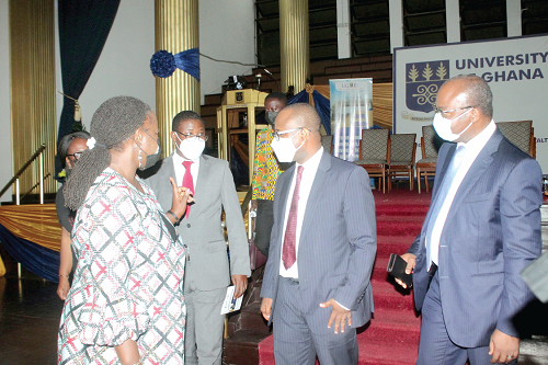 Prof. Nana Aba Appiah Amfo (left), Ag. Vice-Chancellor, UG, interacting with Dr Maxwell Opoku-Afari (2nd right), First Deputy Governor, BoG, and Dr Ernest Addison, Governor, BoG. With them is Prof. Justice Nyigmah Bawole (2nd left), Dean, University of Ghana Business School. Picture: Maxwell Ocloo