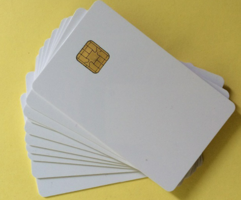 656 ATM cards: Man charged with electronic trafficking, stealing