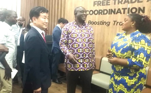 Yoon-shik Kim (left), Chairman, CUPIA; Alan Kyerematen (middle), Minister of Trade and Industry, and Nana Ama Dokua Asiamah-Adjei, Deputy Minister of Trade and Industry 
