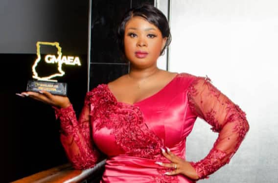 Actress Rabby Bray wins 'Creative Arts' Personality of the Year'