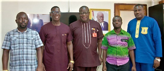  Dr Justice Ofori (2nd from left), Commissioner of Insurance, Franklin Sowah (right), Director of Marketing,  and  Theophilus Yartey (middle), Deputy Editor, Daily Graphic after the meeting