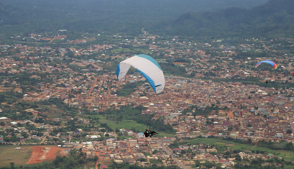  Paragliding on the Kwahu Mountain 