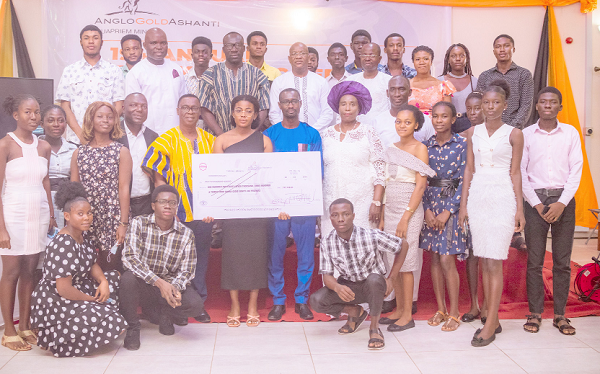Management team of Iduapriem with some beneficiaries