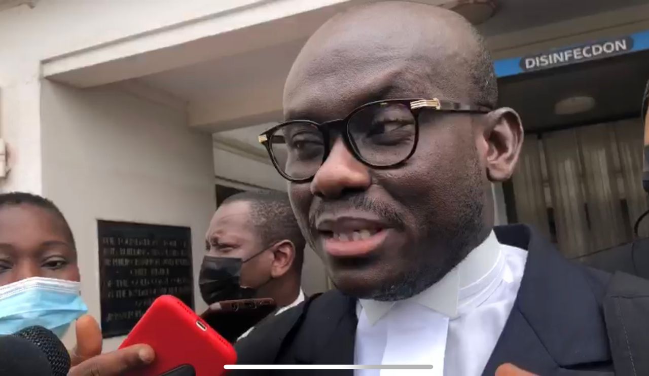AG criticizes lawyers who “denigrate” judges