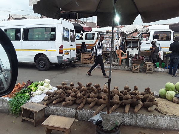 Street hawkers at Accra’s central business district back with impunity