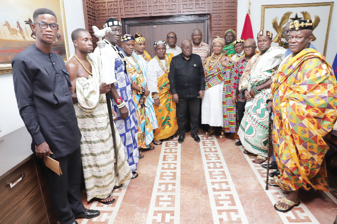 President Nana Addo Dankwa Akufo-Addo (middle) with the delegation from the Dzodze Traditional Area, led by Togbui Dey, Dufia of Dzodze-Afetefe. Picture: SAMUEL TEI ADANO