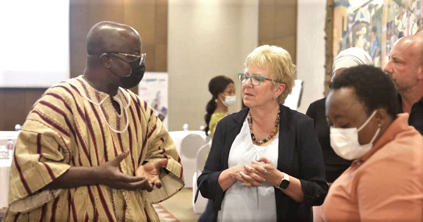 Mr Osei Assibey Antwi (left), Executive Director of NSS, interacting with Ms Tammy Sherger (middle), CEO of the I am Worth It Project, and Mrs Gifty Oware-Mensah, Deputy Director of NSS