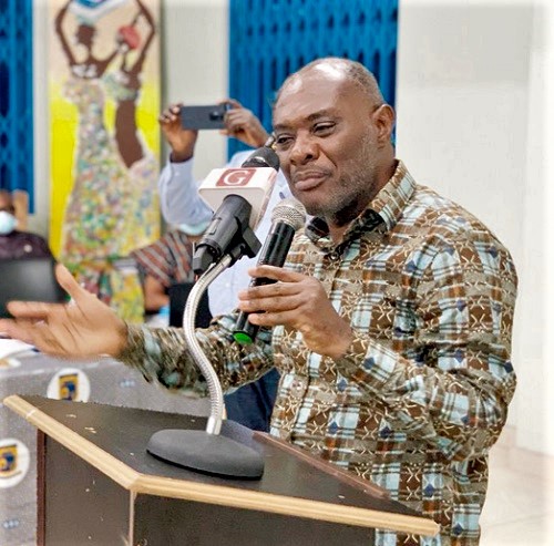 Mr Martin Owusu Ampomah,  Dean of Student Affairs of Accra Technical University, speaking at the workshop