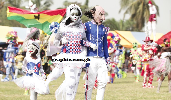 ‘Kaakaamotobi’: Fancy Dress and Masqueraders Festival