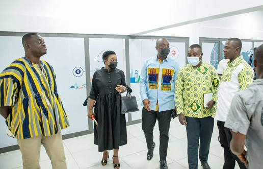 Lawyer Justin Kodua Frimpong (3rd left) being conducted round the YEA office complex