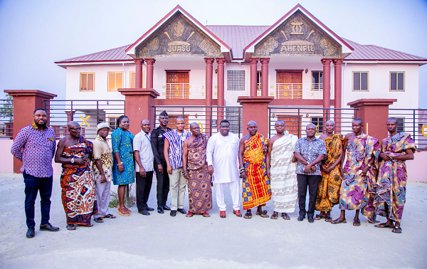 Ghana Post Managment in a group photo with the chiefs of Juaso