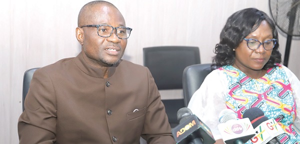 Albert Wiredu Arkoh (left), Deputy Registrar for Professional Development of the Pharmacy Council, speaking at the press briefing in Accra. With him is Cynthia Yeboah Mintah, Head of the Education, Training and Research Department of the council. Picture: GABRIEL AHIABOR