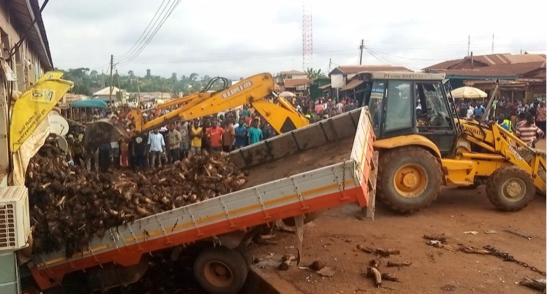 Truck rams into shop at Sehwi Juaboso