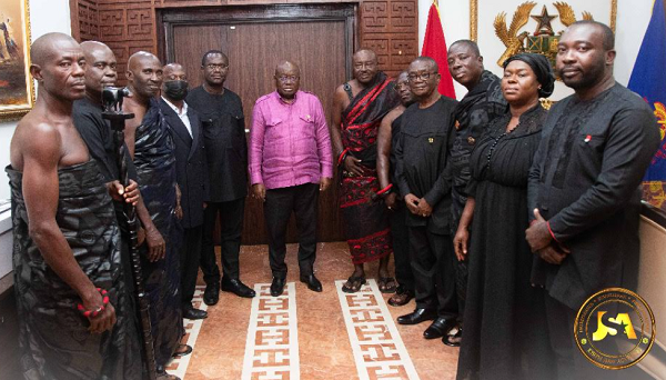 The family of Dr. Siaw Agyepong with  president Akufo-Addo