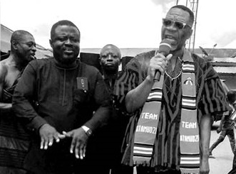 William Atamudzi (right) addressing the rally